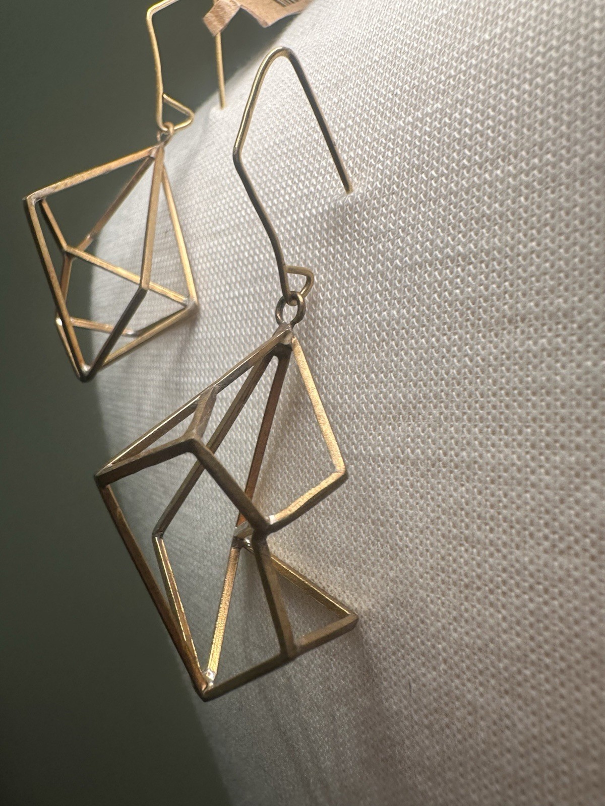 Gold Tone Geometric Dangle Drop Earrings – Black Metal French Wire No Stone