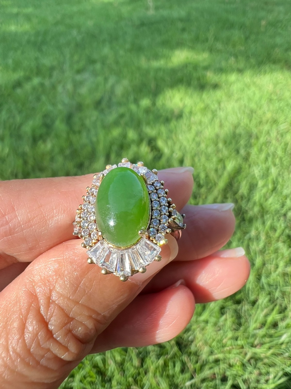 Rich Green Genuine Nephrite Jade Cabochon Ring B02 R