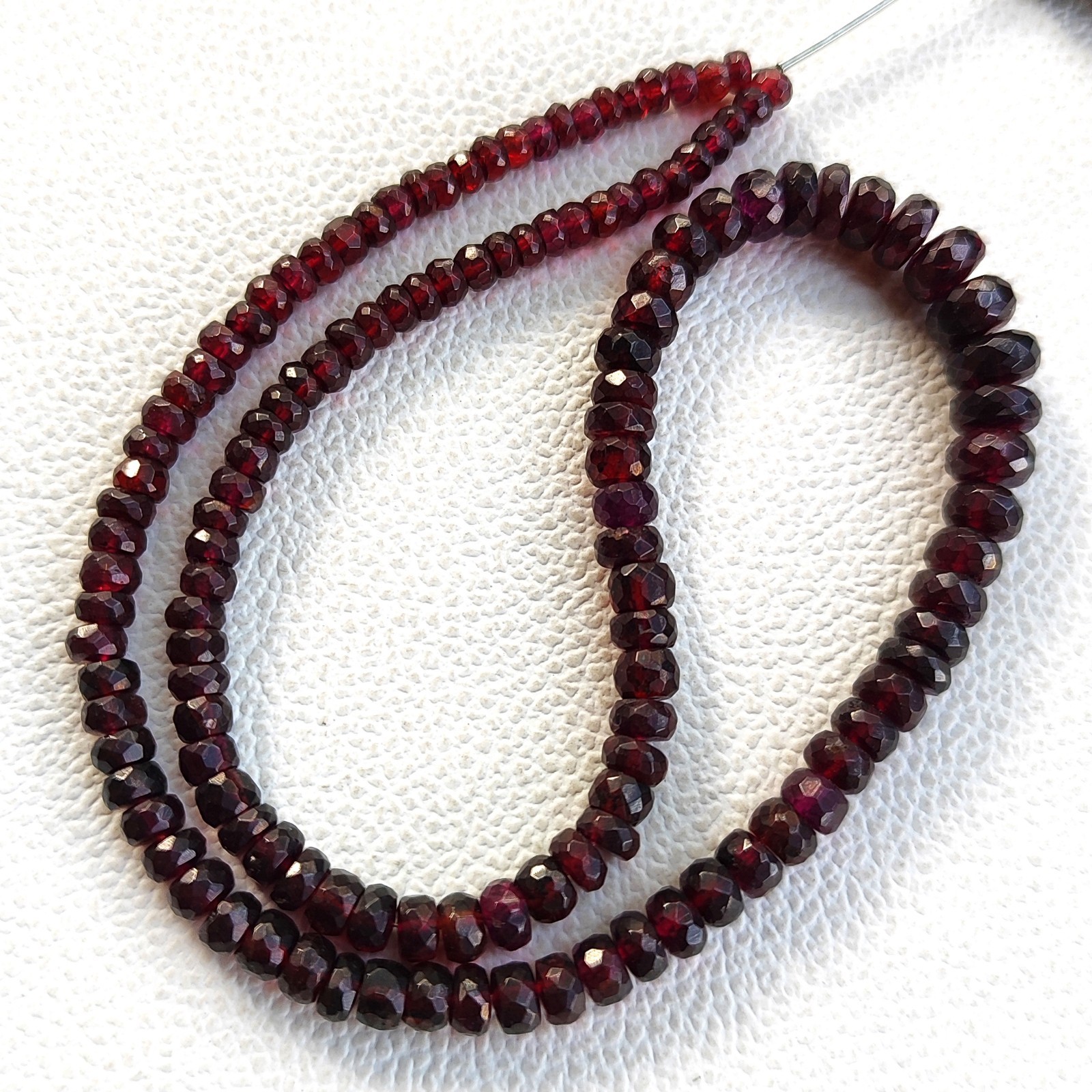 Natural India Garnet 4-8mm Faceted Rondelle Beads 16″ Strand Gemstone Jewelry