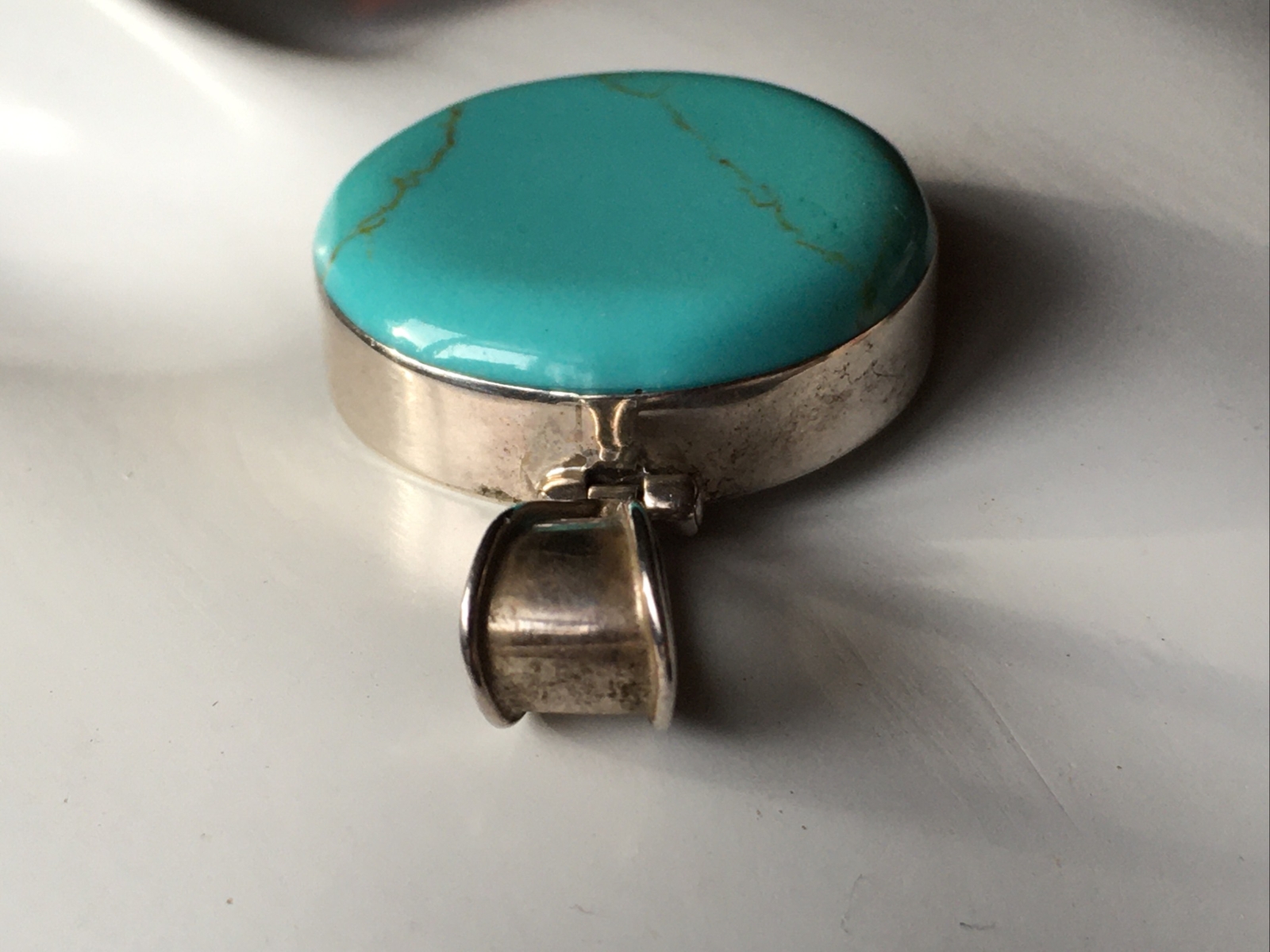 Round Turquoise 925 Sterling Silver Pendant approx 1″ Round