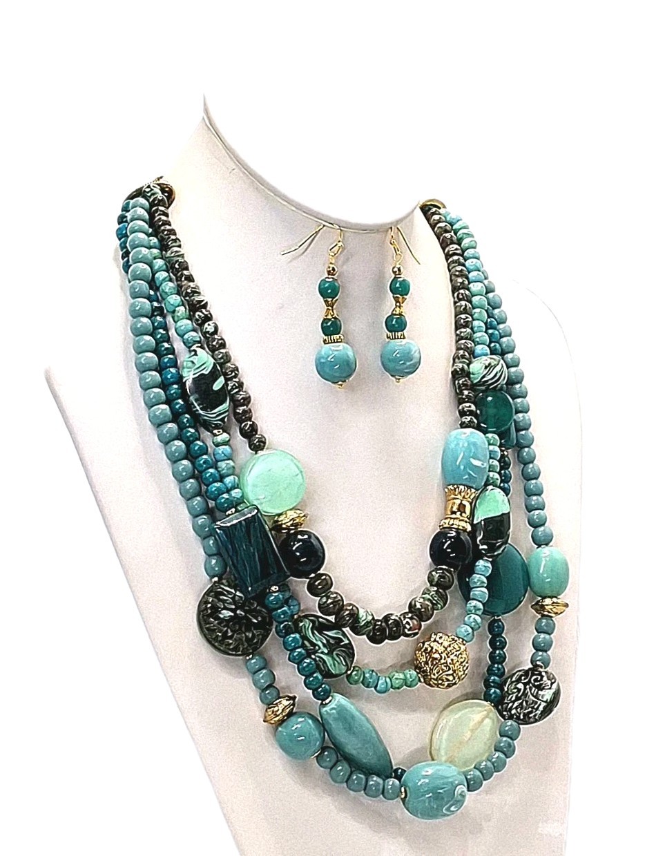 CHICO’S Mixed Blue 🥏 Green 🍏 Beaded 4 Strand 10″L Necklace + 2″L Earrings B1