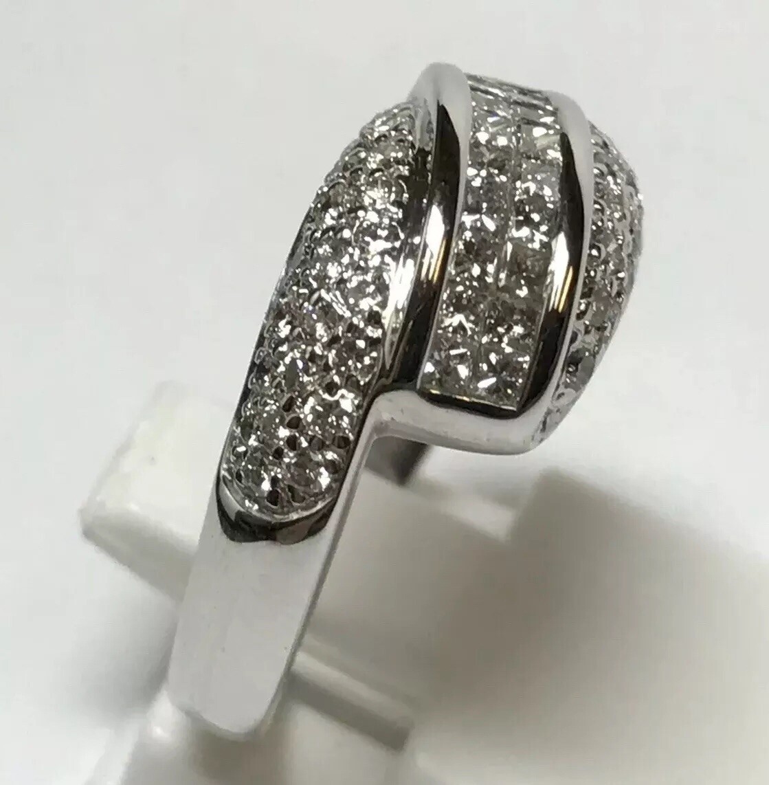 High Quality 18k White Gold Princess Cut Invisible Set Diamond Ring Sz 7 HG