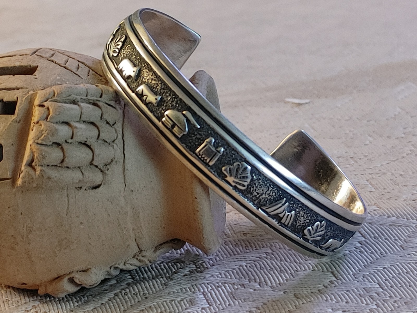 Tommy Singer Navajo, Sterling Silver Overlay Storyteller Cuff Bracelet