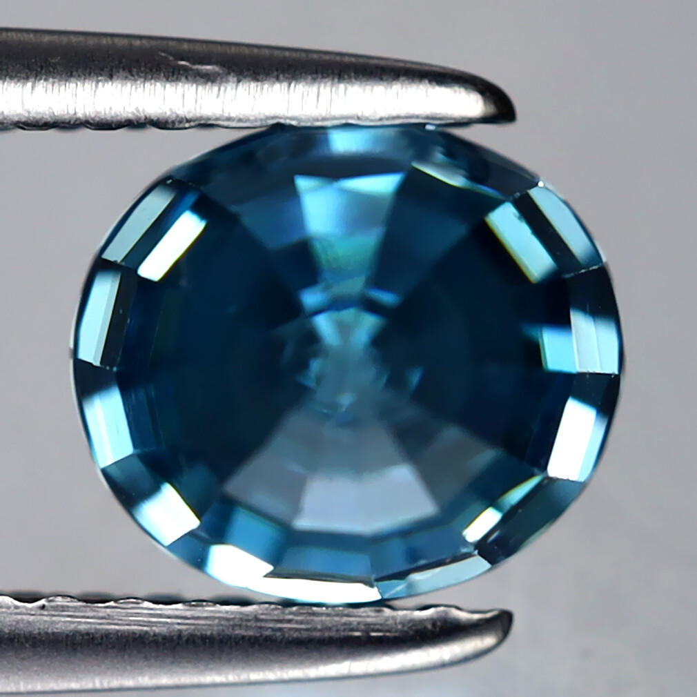 2.93 ct Very good Oval Cut (7 x 6 mm) Cambodian Blue Zircon Loose Gemstone
