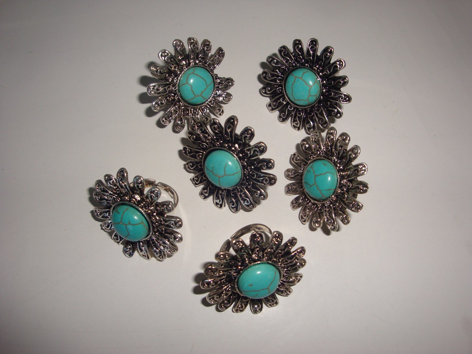 Wholesale Lot of 12 Turquoise Fashion Rings ~ Adjustable ~ Fit Sizes 6 to 10