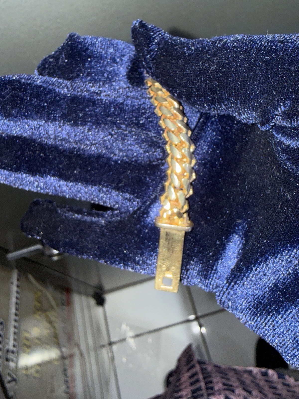 10kt Men’s Cuban Link Bracelet with natural diamonds, Box Clasp Closure
