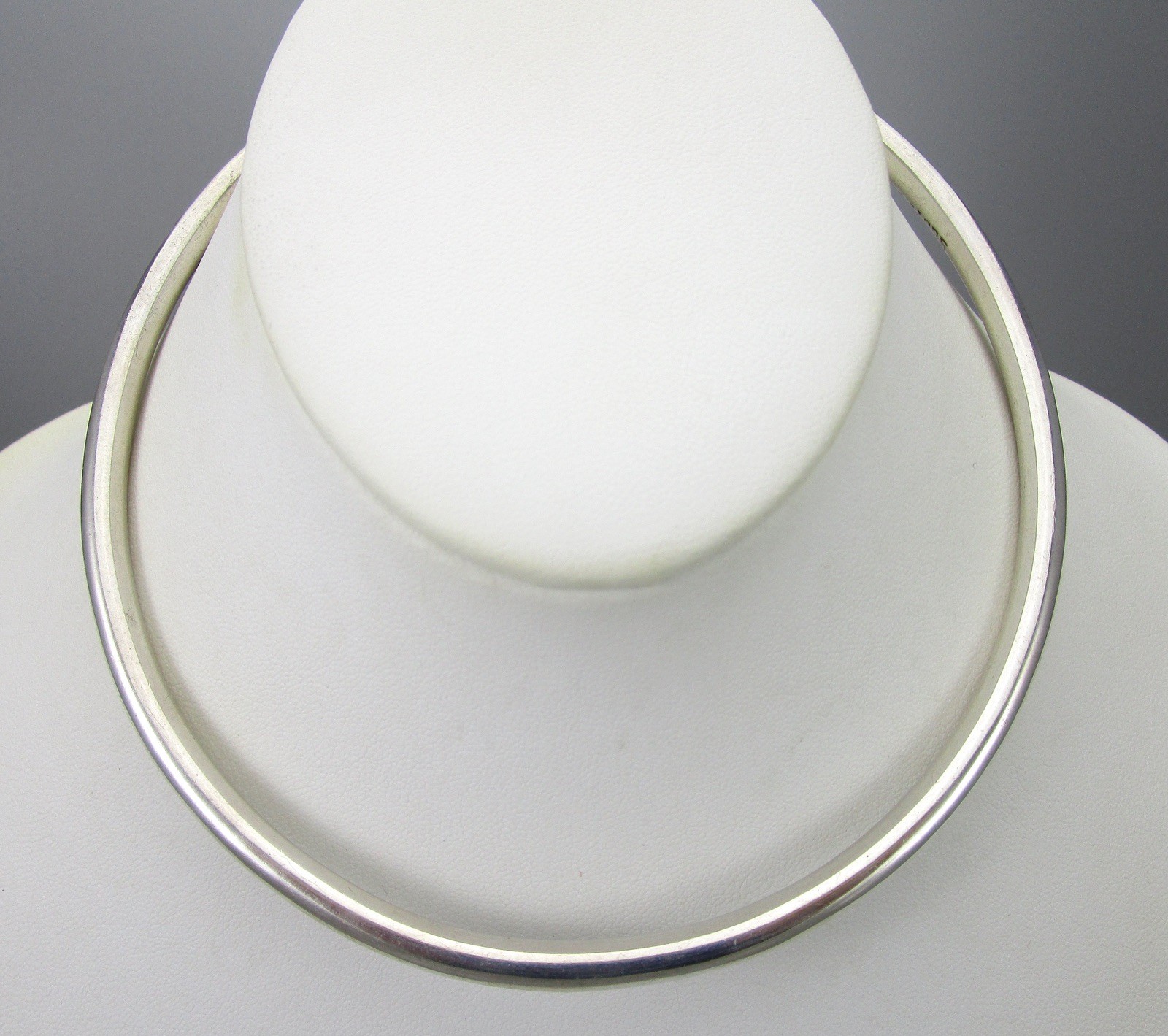 CLASSIC MEXICAN STERLING SILVER 5.5MM TORQUE NECK RING NECKLACE 24 GRAMS