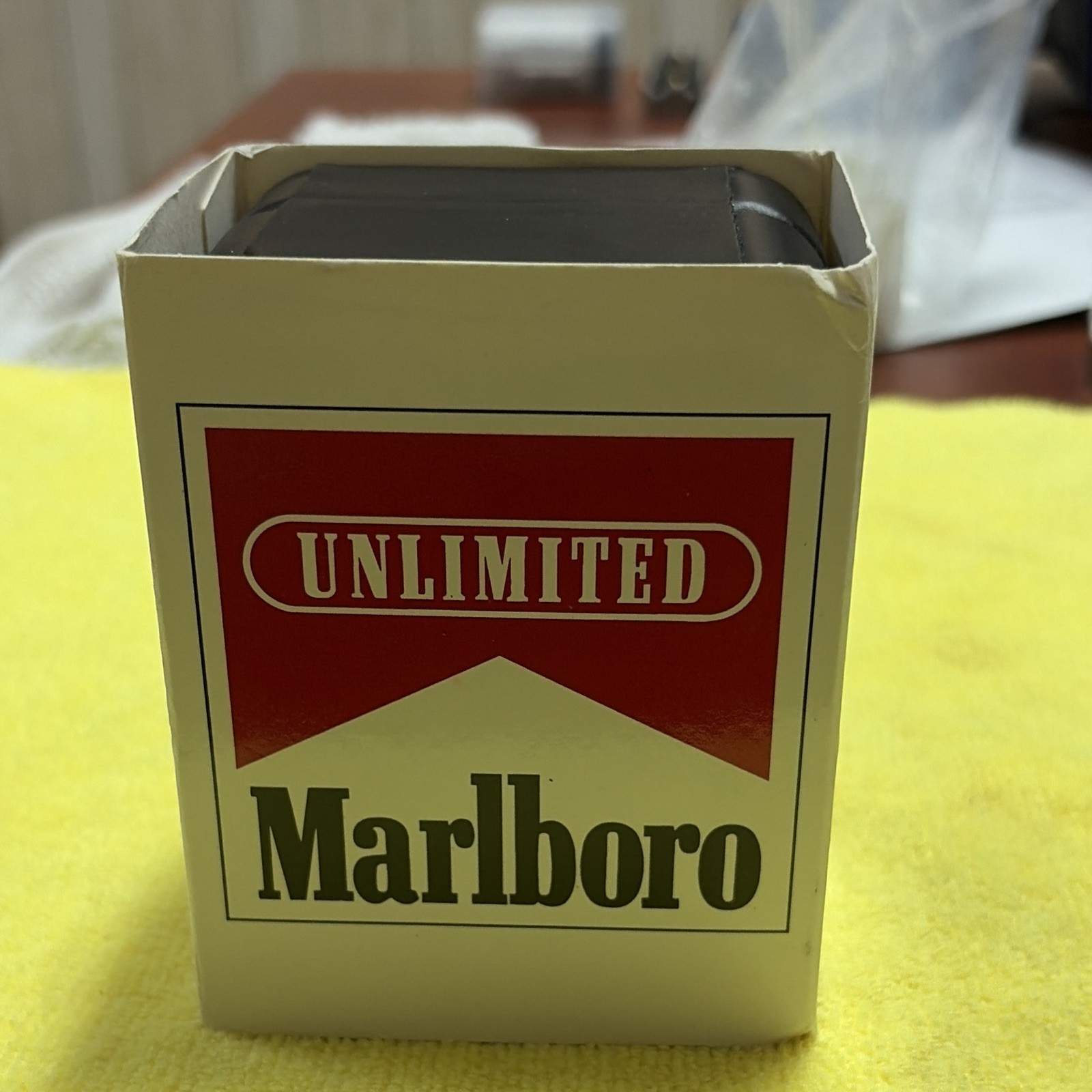 NOS! Wenger Marlboro Unlimited SAK Design Quartz Analog Date WR 50m Leather Box