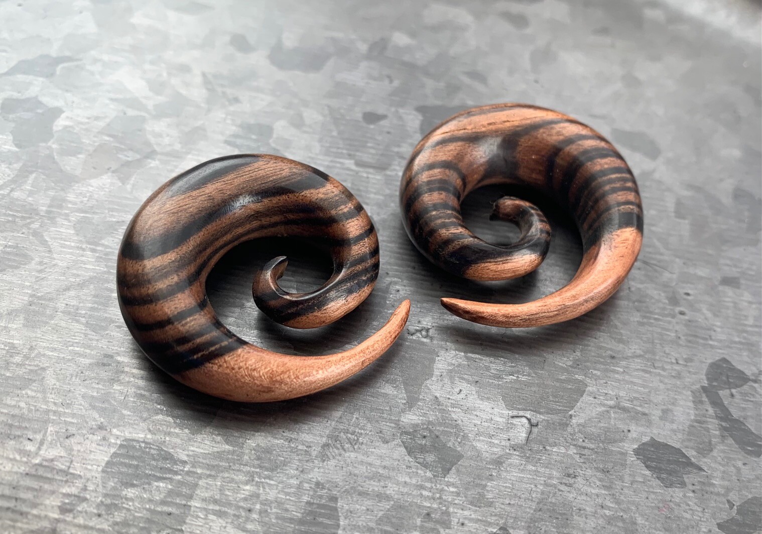 PAIR Ebony Wood Spiral Tapers Organic Plugs Tunnels Earlets Gauges