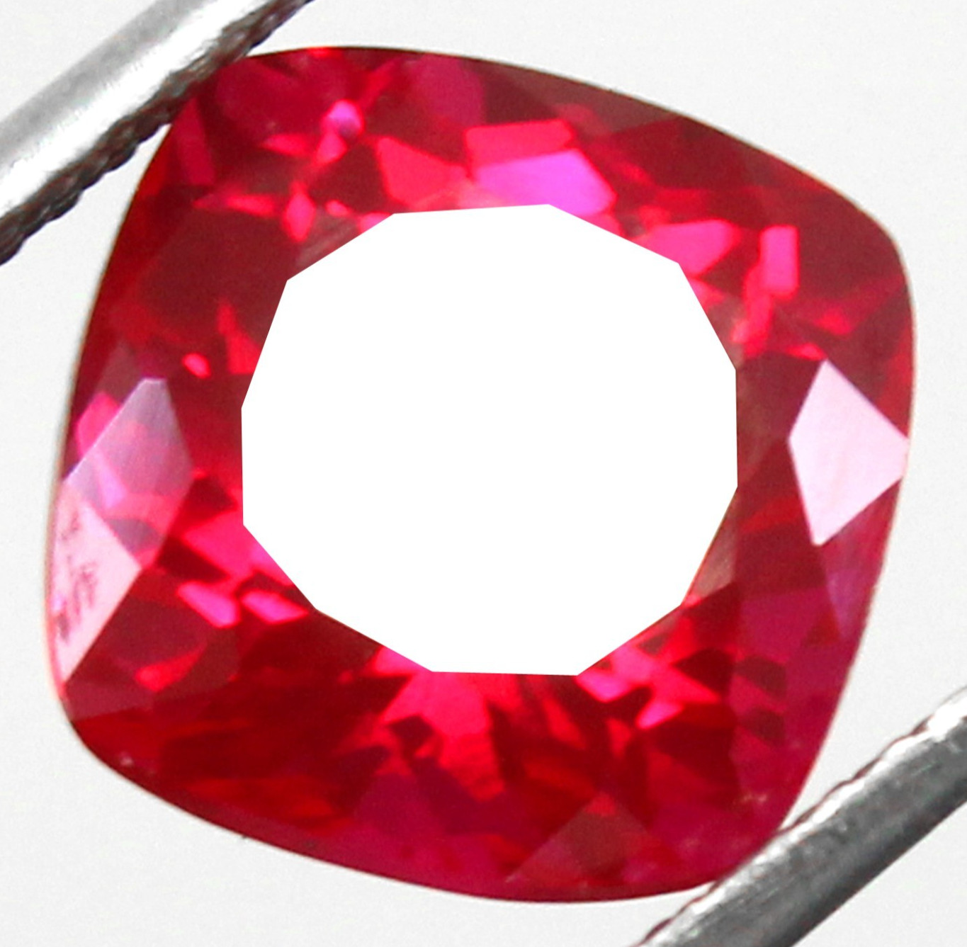 Natural 5.25 Ct Certified Mogok Pigeon Blood Red Ruby 9×9 MM Cushion Gemstone