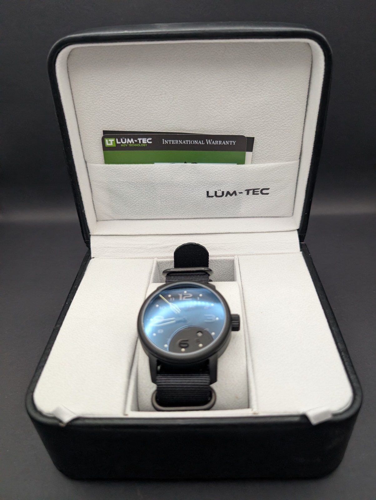 Lum-Tec Mens Watch Combat B43 Phantom Destro Black Dial Miyota Japan 2105 NOS