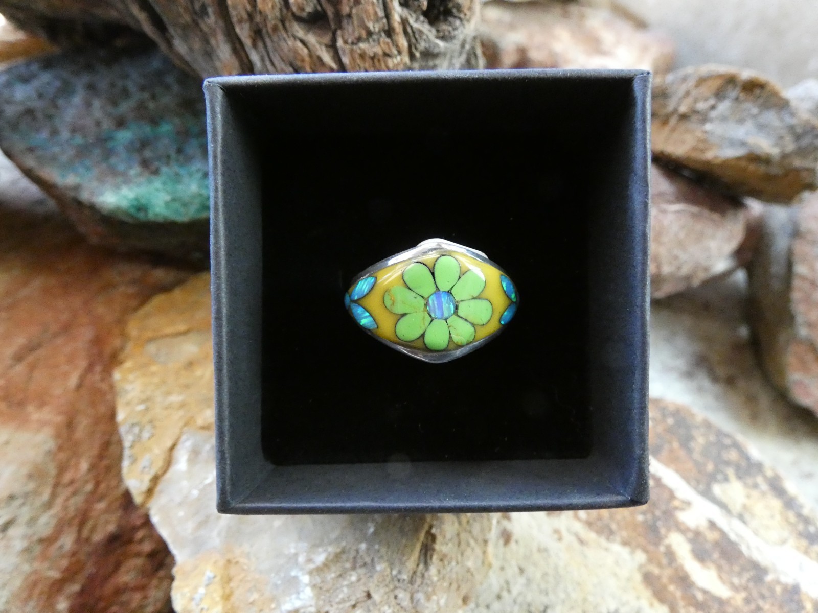 Gaspeite Flower Gemstone Opal Aluminum Sterling Silver Alloy Size 10 Ring AS73