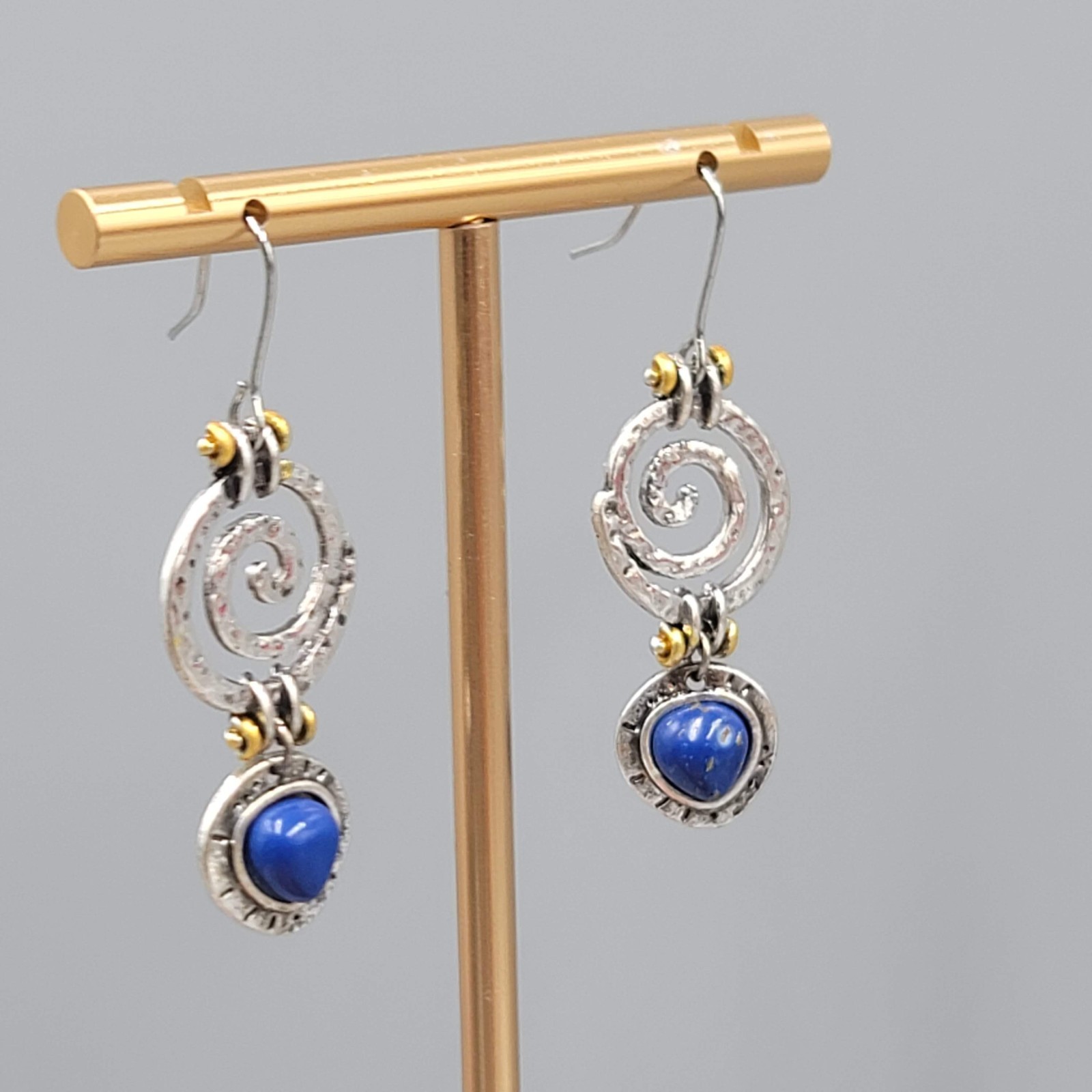 Blue Stone Hammered Metal Pierced Earrings Silver tone Gold tone Dangle 1 3/8 in