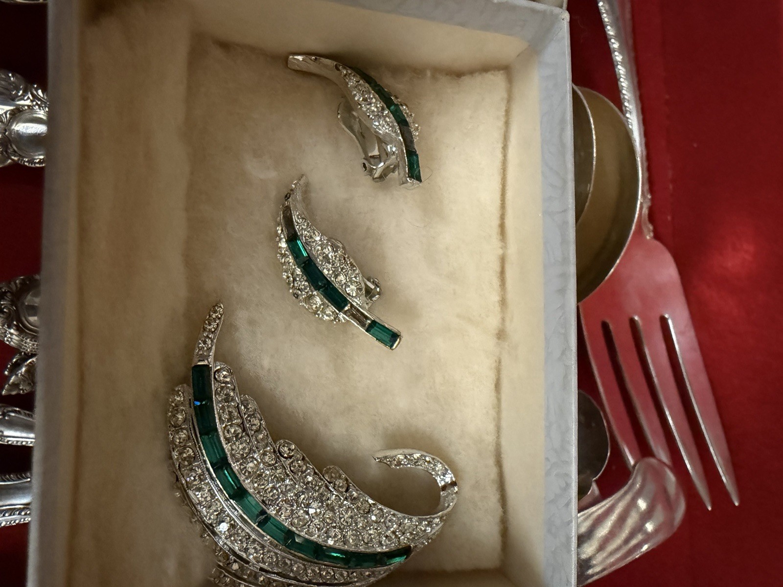 John M. Roberts Son Co. Signed Baguette Rhinestone Brooch Pin & Earrings