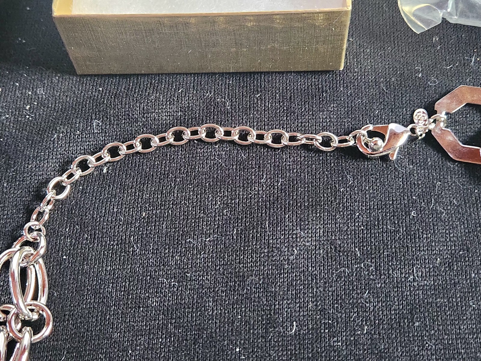 New 18″ Premier Designs Chain Necklace 2359 Precision