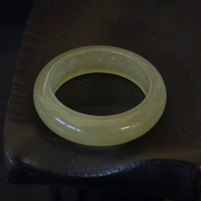 Natural Green Jade Ring Smooth Band, Width 6 mm, Size 7.75-8