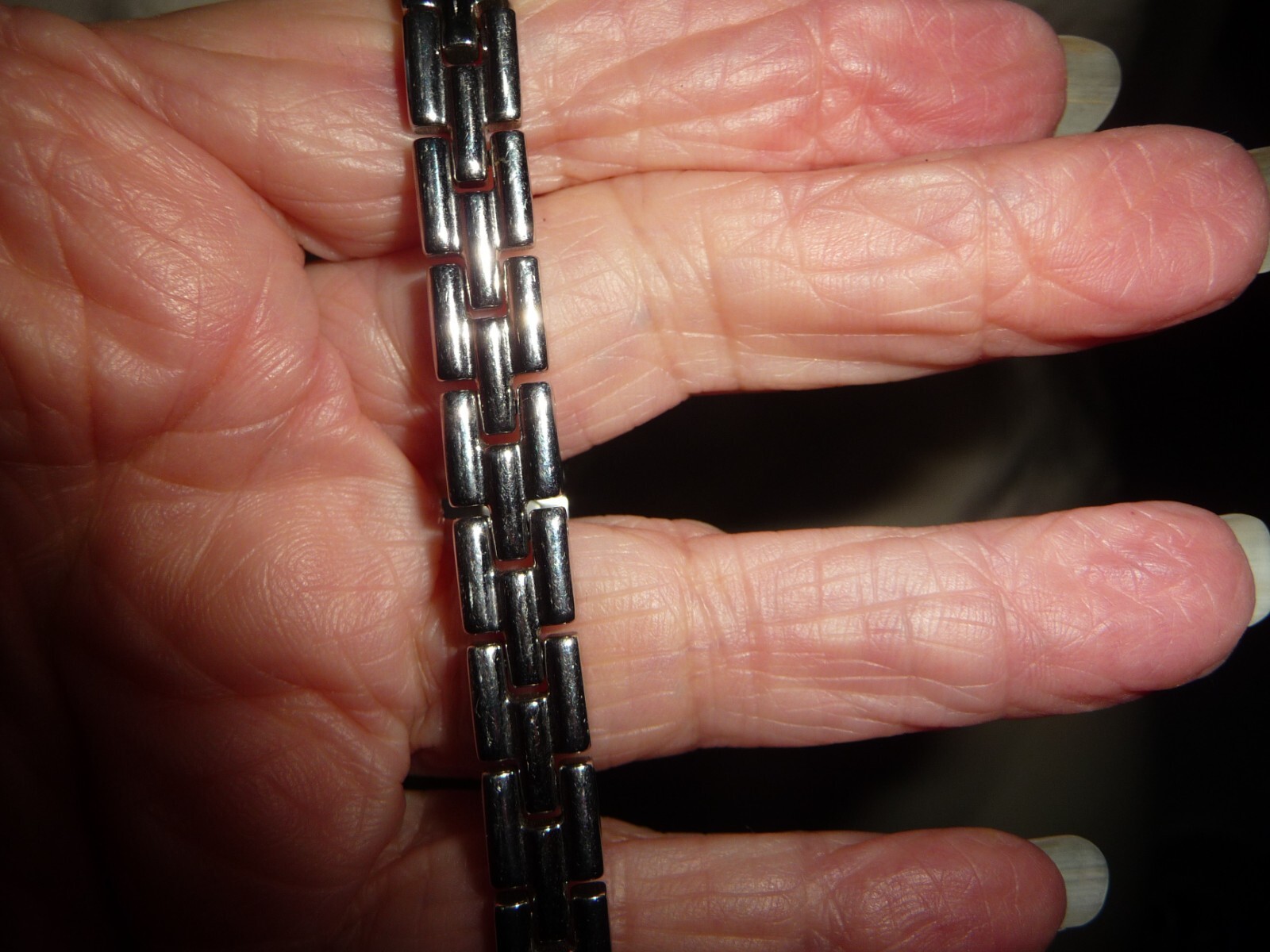 STAINLESS STEEL SILVER TONE WEAVE BRACELET 6 1/2″ L x 3/8″ W BRACELET #2216A