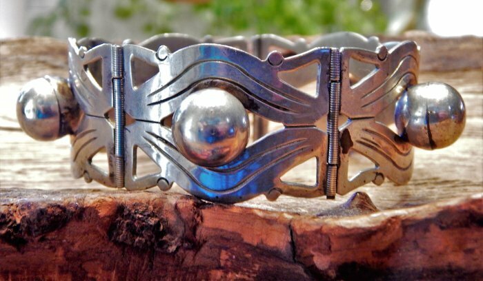 Early Vintage 925 Sterling Silver Taxco Mexico Design Panel Bracelet ~ 35.4g