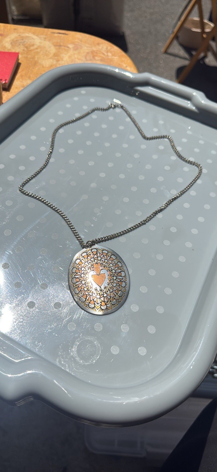 Vintage Reed & Barton damascene love bird pendant necklace
