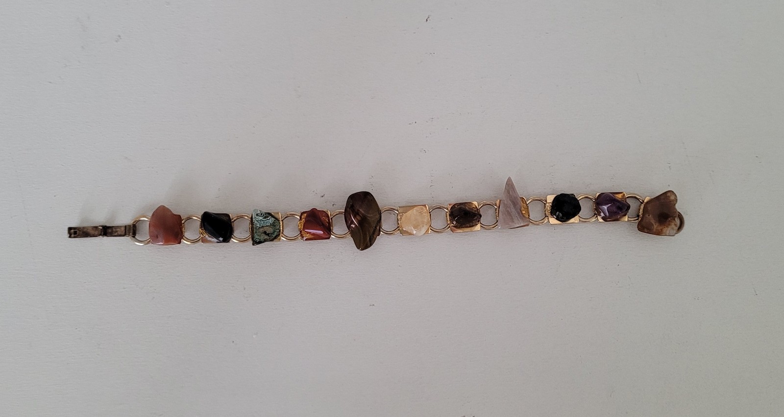 Vintage Gold-Tone Link Bracelet with Polished, Multi-Colored Natural Stones