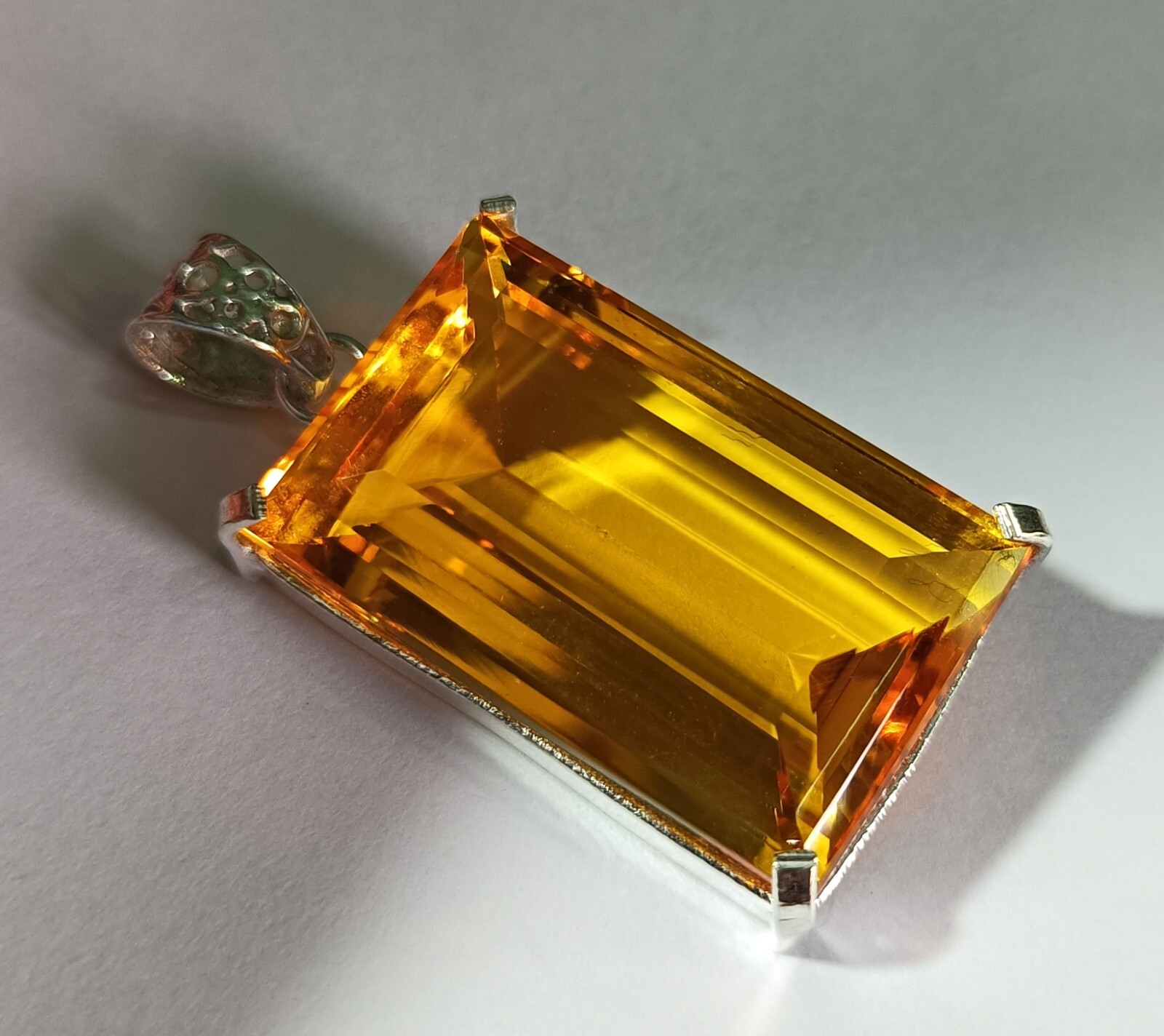Certified Natural 100 Ct Brazilian Emerald Yellow Topaz Pendant Loose Gemstone