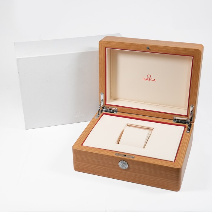 Omega Seamaster Diver 300M Master Chronometer 210.32.42.20.04.001 Box/Paper