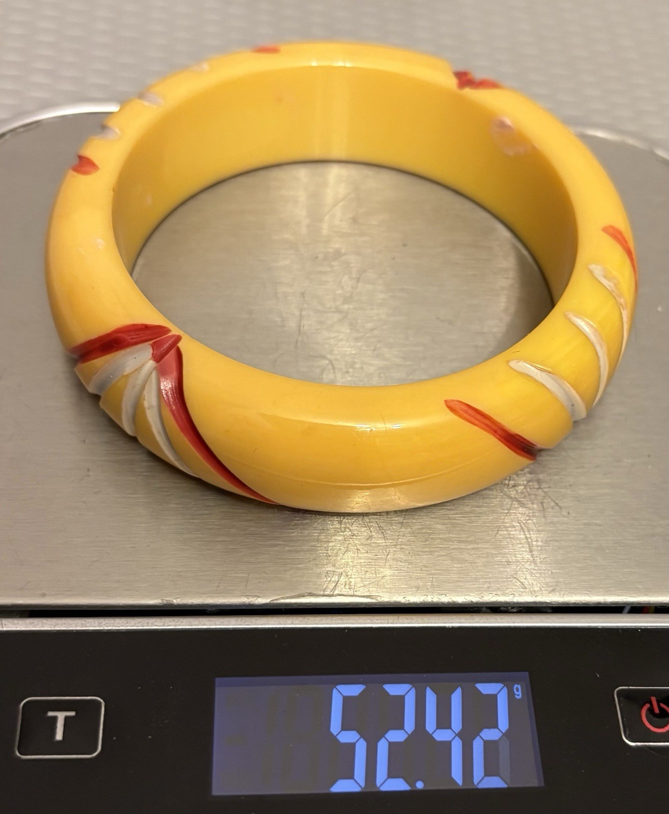 Vintage Egg Yolk Yellow Bakelite Bangle Art Deco Carved Painted Chunky TESTED