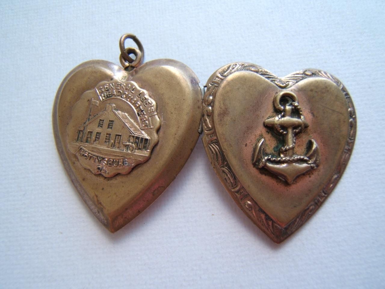 ANTIQUE GF HEART LOCKET W/ MILITARY NAVAL ANCHOR & GENERAL LEE’S HEADQUARTERS