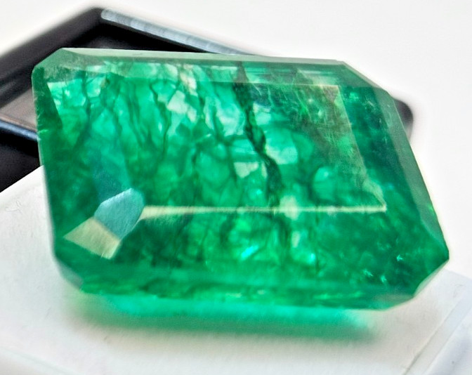 Colombian Emerald 28+ Ct Emerald Cut Green CERTIFIED Loose Gemstone