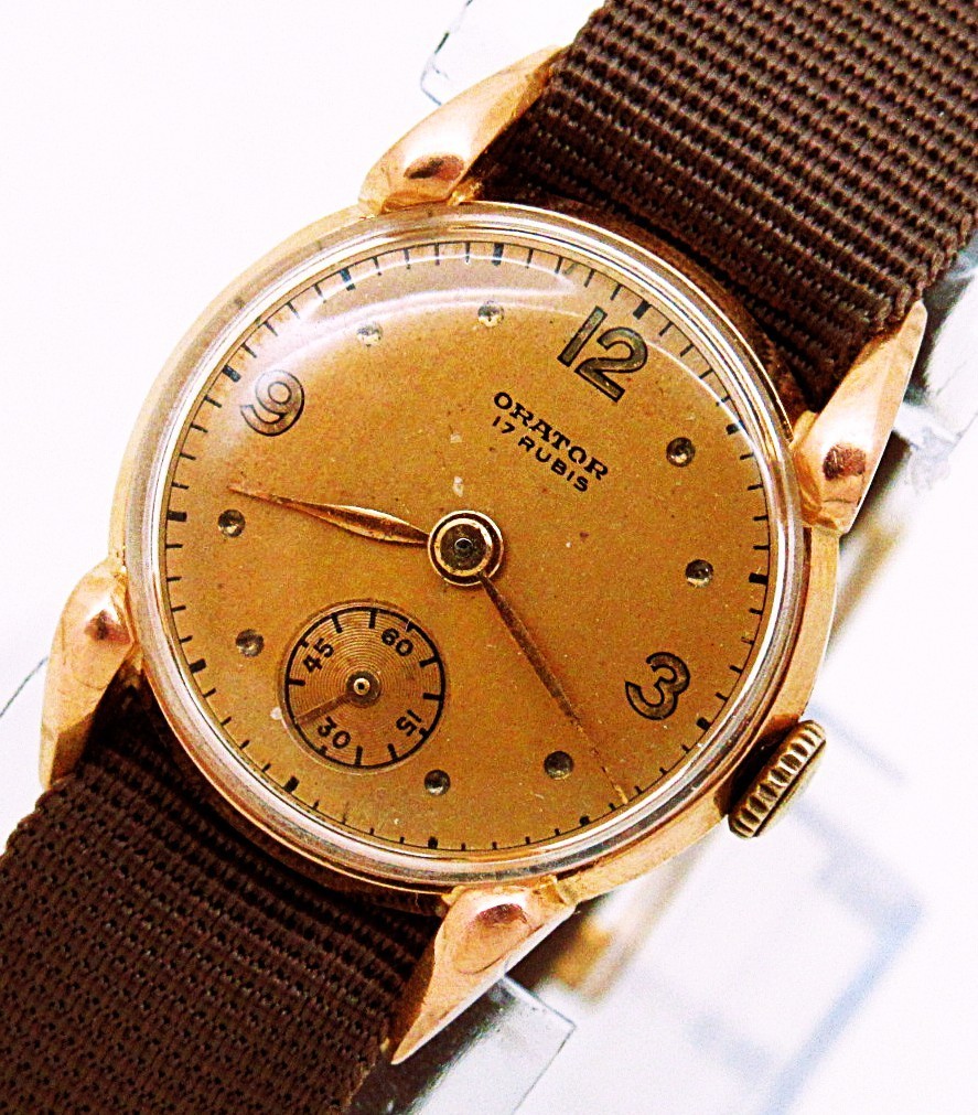 18K Orator Solid Yellow Gold Tear Drop Wire Lugs Lady Wristwatch, Great Runner