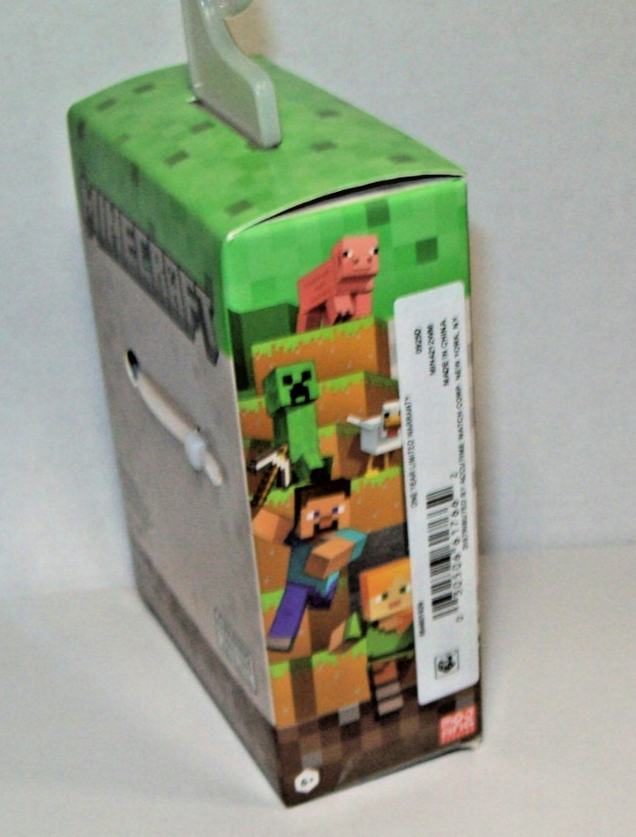 Minecraft Watch unisex Kids/Adults BRAND NEW in Box Looks & Runs Great