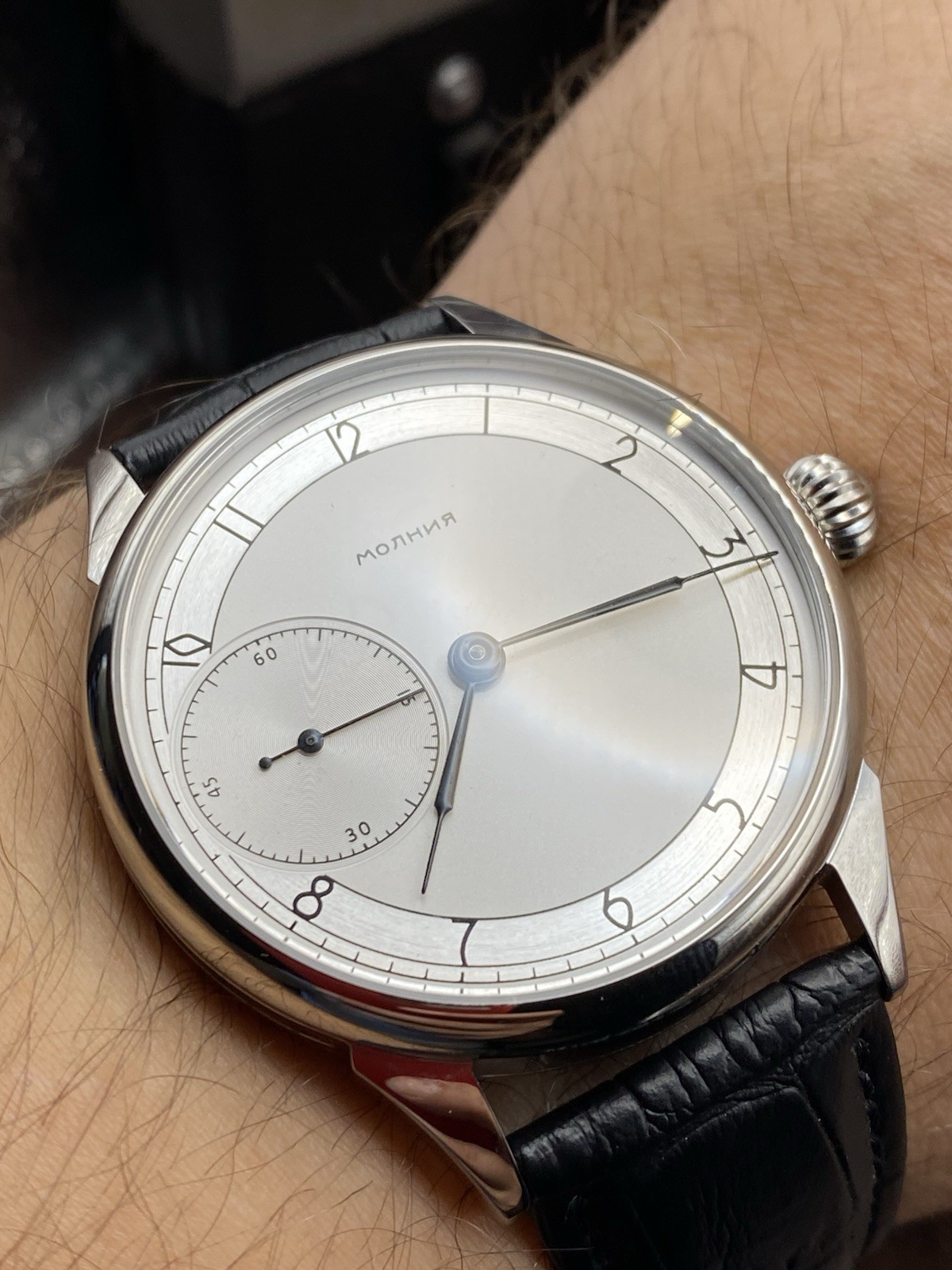 Vintage Watch USSR MARRIAGE Rare Classic Dress Men’s mechanism MOLNIJA 3602