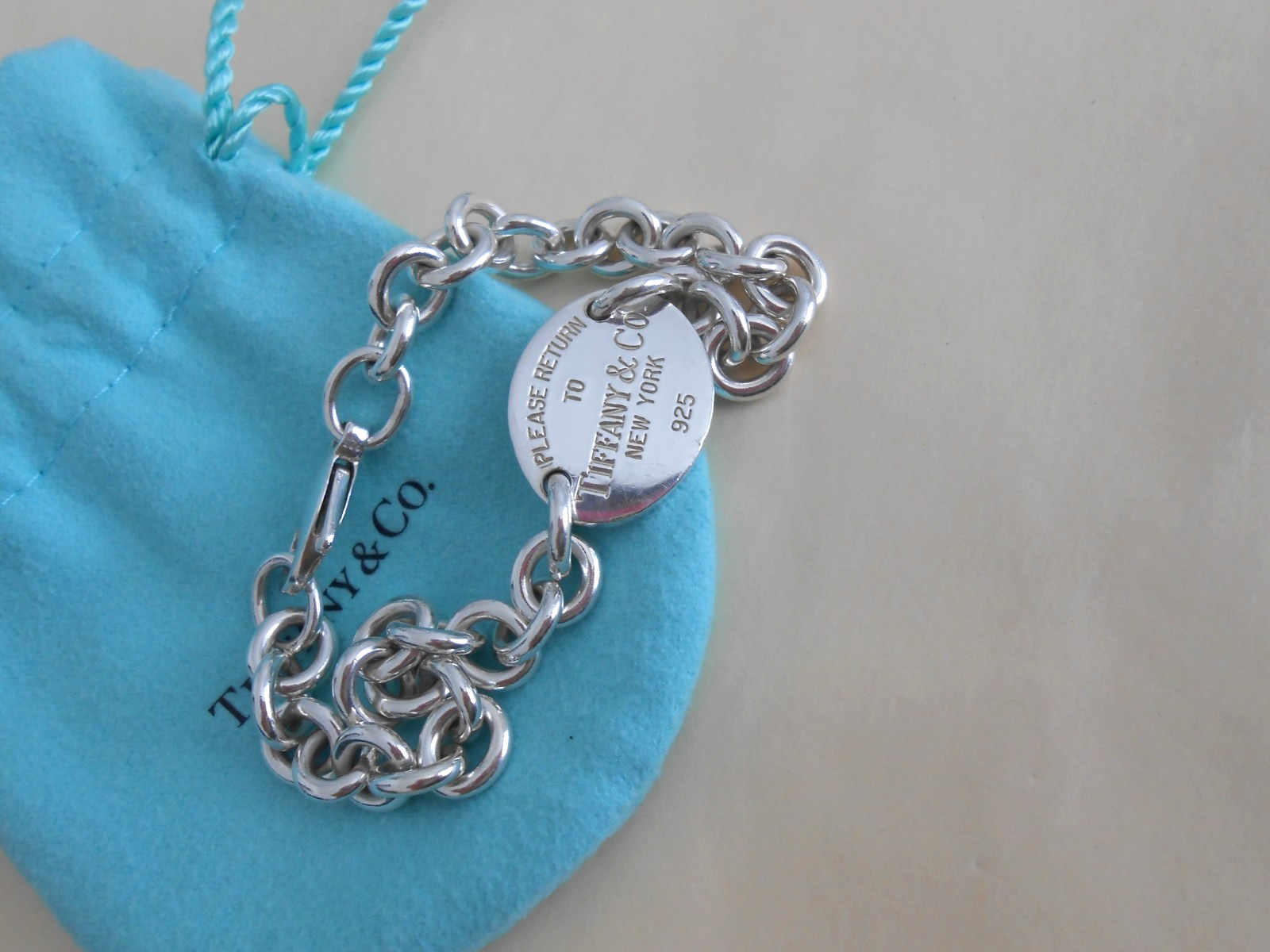 Tiffany & Co. Return to Tiffany Oval Tag Bracelet 8.25”