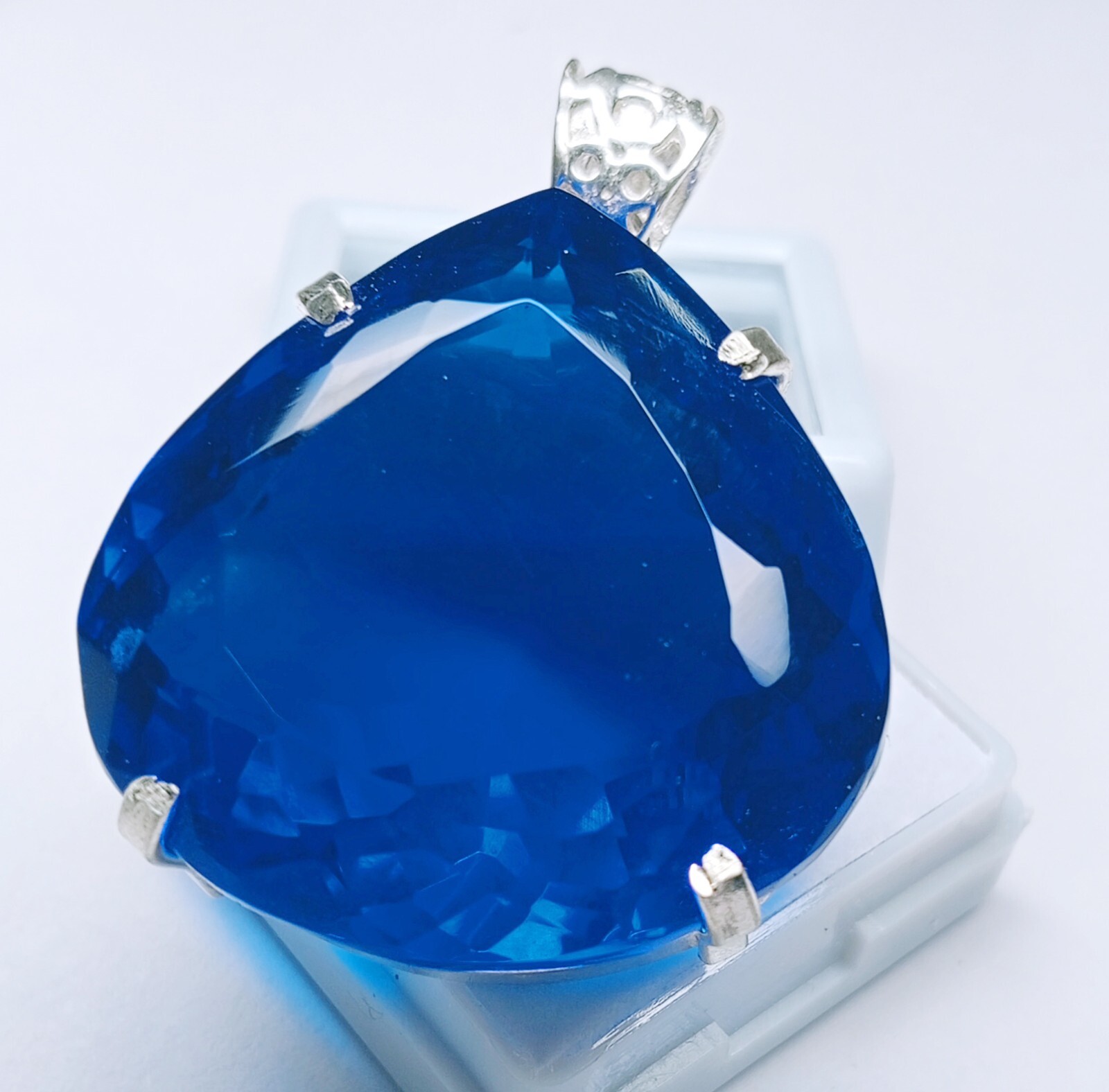 110 Ct Natural Blue Topaz Pear Cut Loose Gemstone Locket Pendant EGL Certified