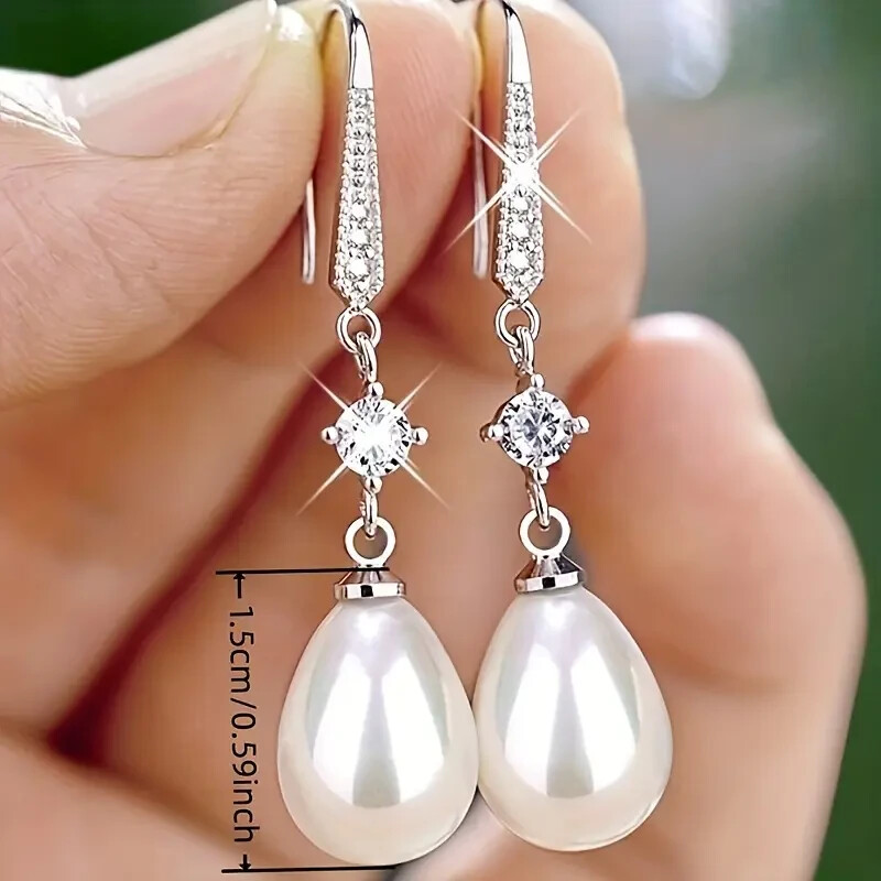 legant And Exquisite Sparkling Imitation Pearl Pendant Earrings