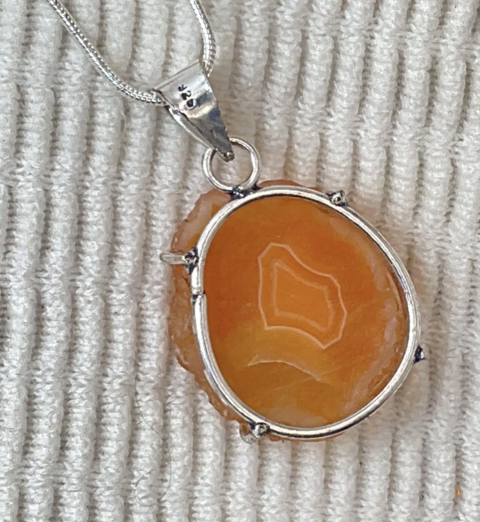 Sterling Silver plated Carnelian Agate Slice Pendant Necklace