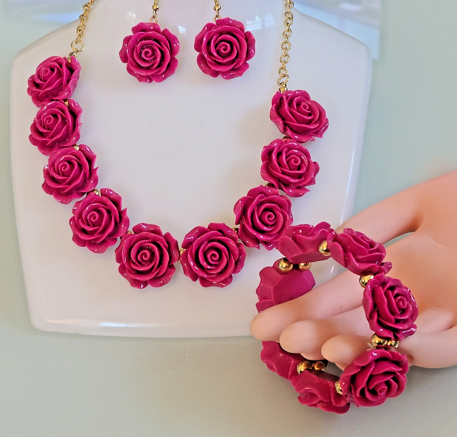 NEW HOT PINK Carved Resin Rose Jewelry Set Necklace Bracelet Earrings 21″