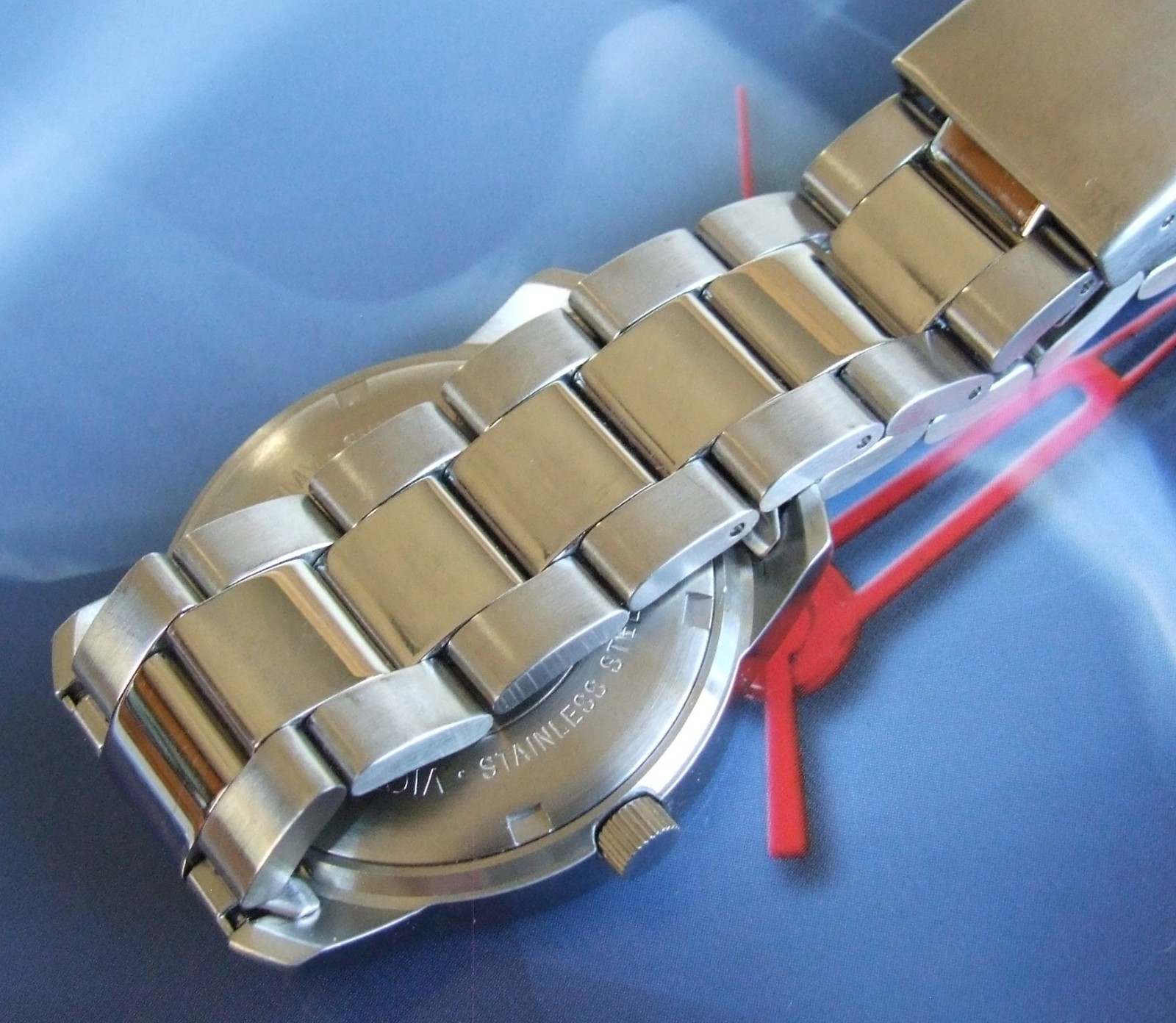 VictorINOX SWISS ARMY~Men FIELD Rare UNION PACIFIC RR Dial~SS Bracelet~Very Fine