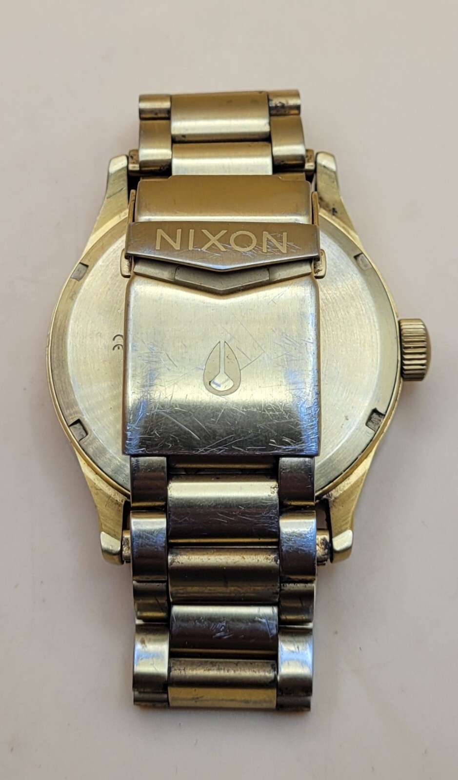 Nixon Mens’ Gold Tone Wrist Watch “Never Be Late” SS Sentry *WORKING* 100M ⌚️