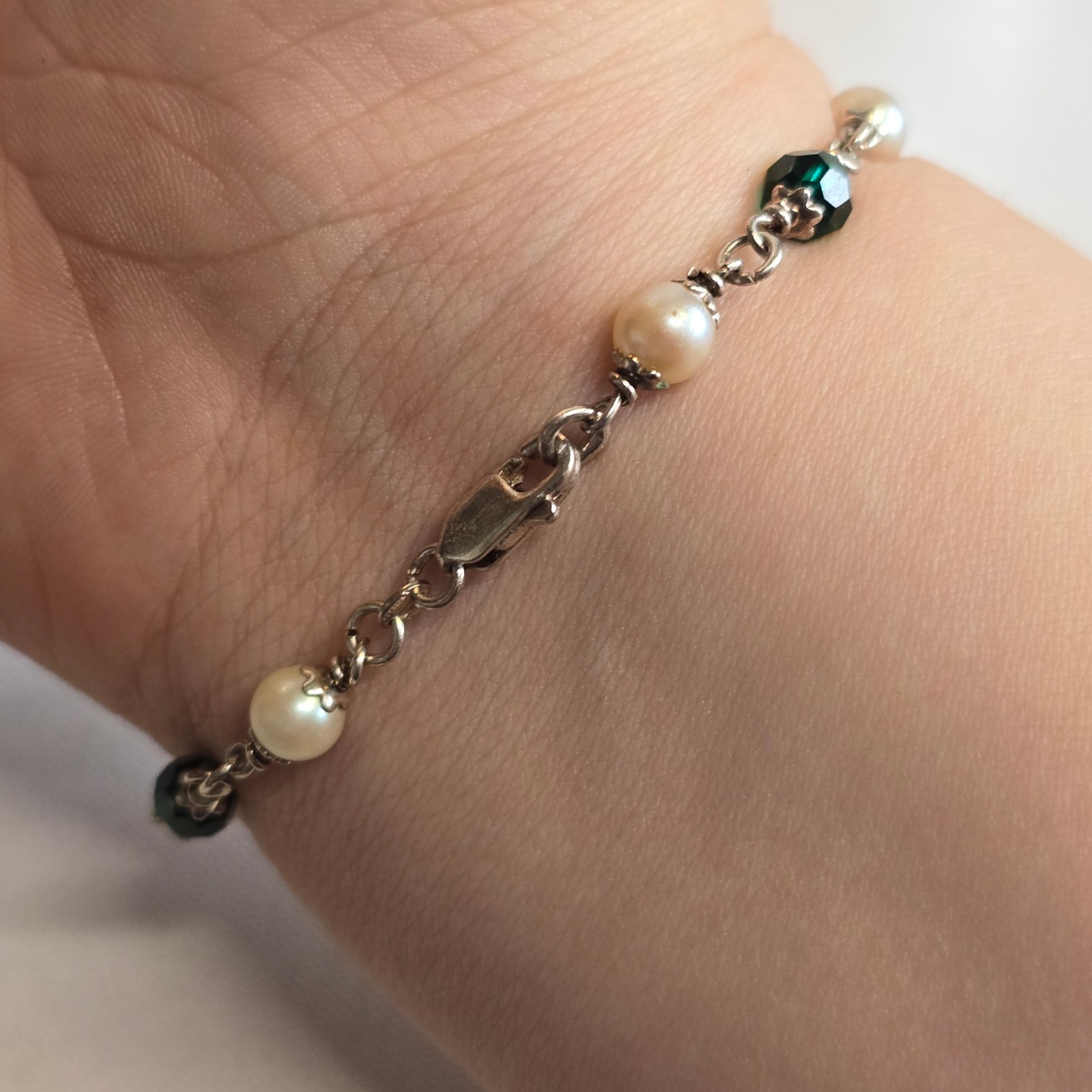 Sterling Silver Bracelet 7.36g Jewelry 7.5″ Faux Pearls & Green Stones *READ*