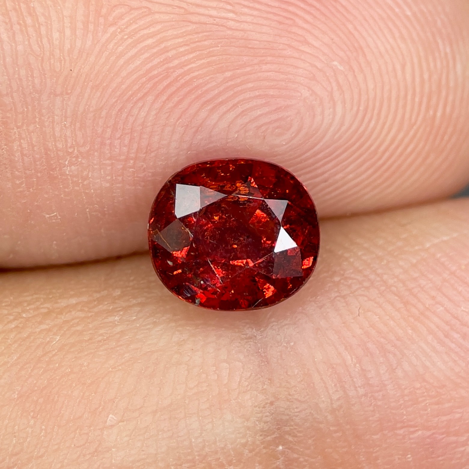 Natural Spessartite Garnet 2.55 ct / Madagascar