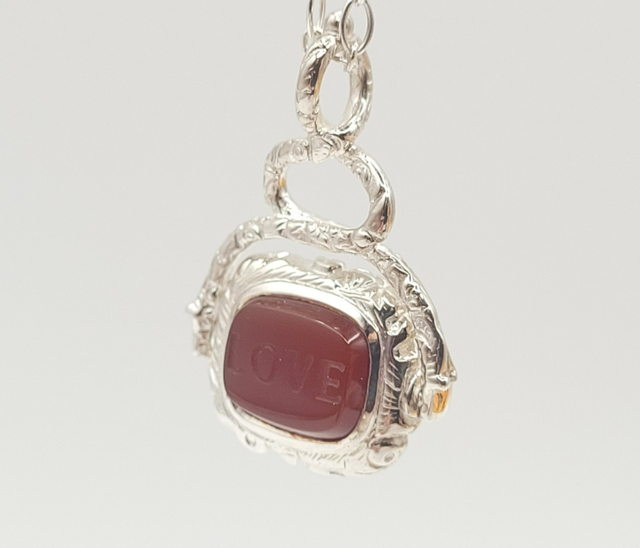 Authentic Monica Rich Kosann Sterling Engravable Carnelian Love Pendant Chain