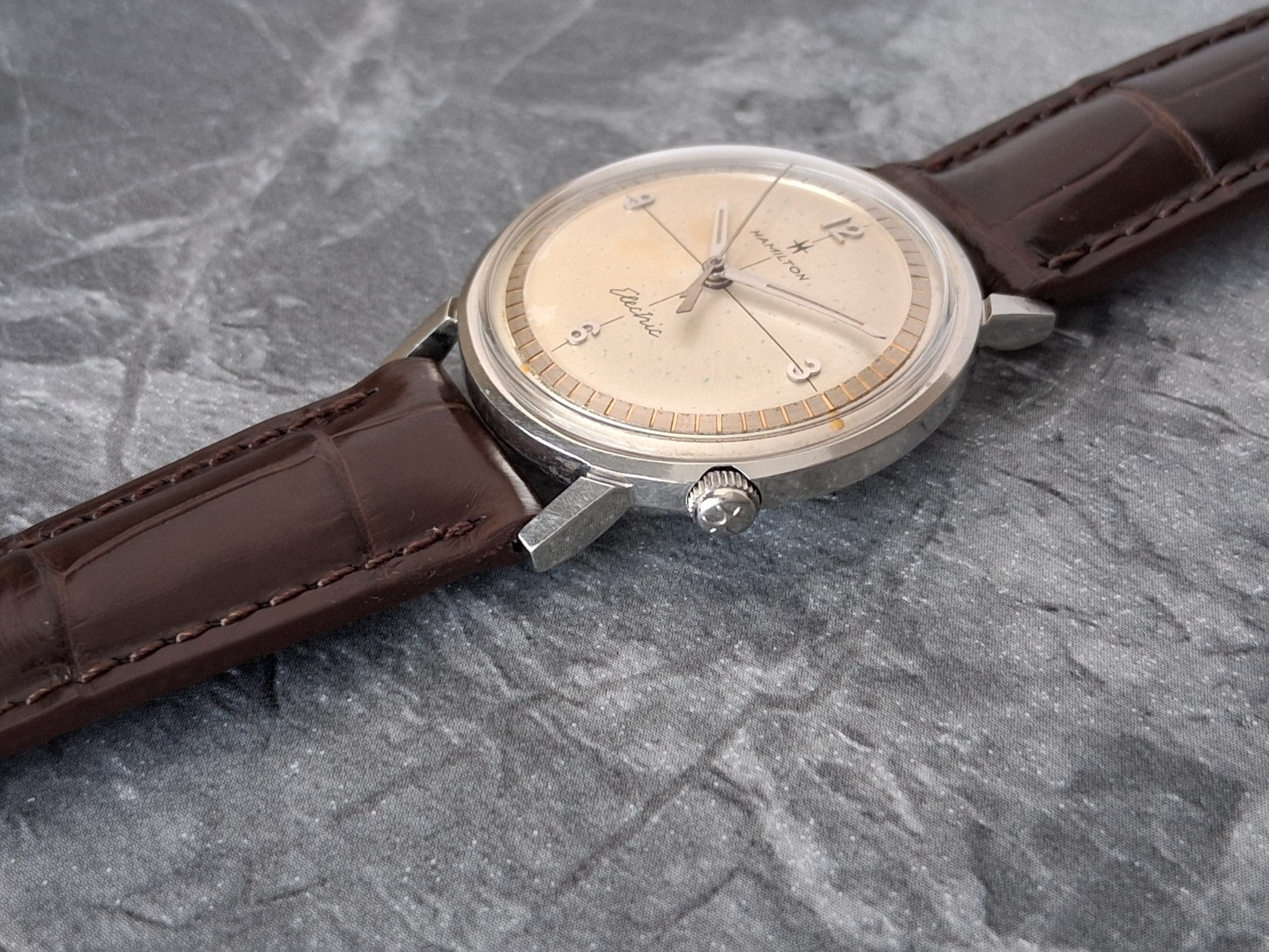Serviced 1964 Hamilton Electric Nautilus 503 Men’s Vintage Watch New Crocodile