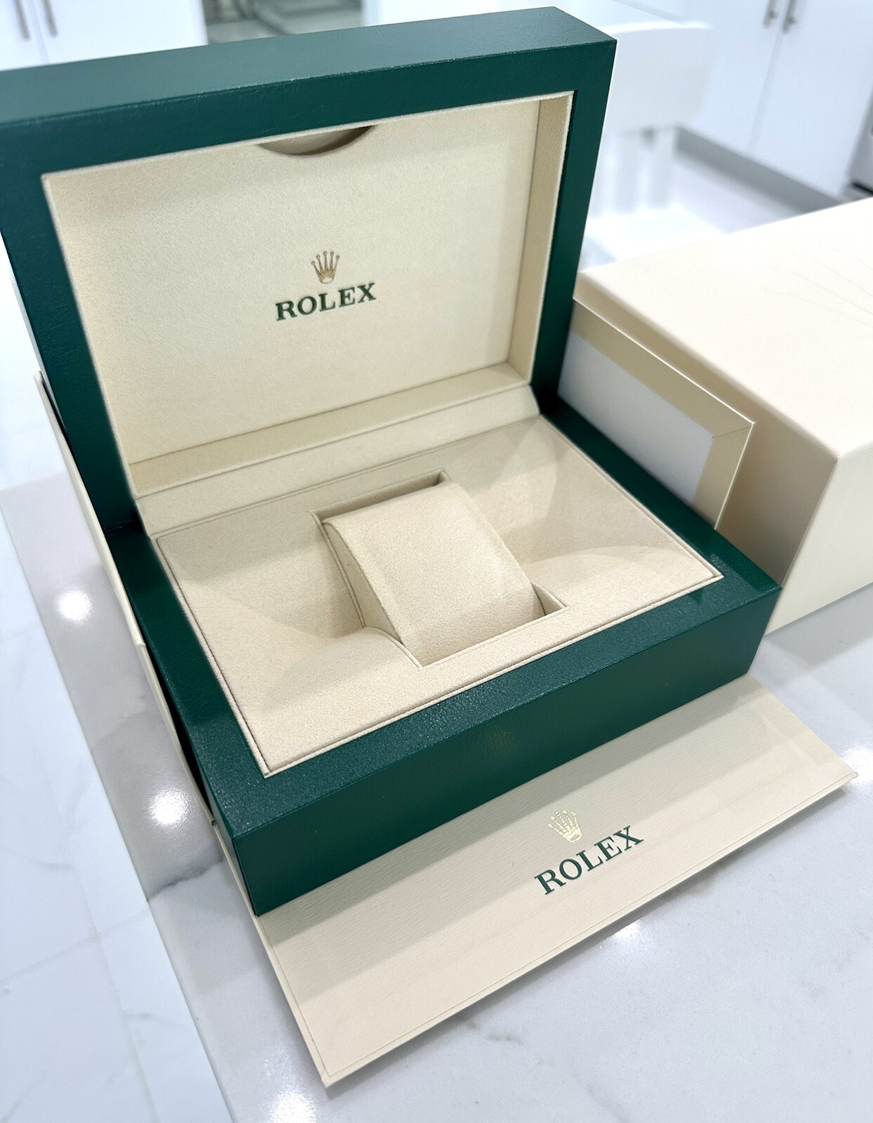 Authentic NEW STYLE ROLEX Sea Dweller Watch Box FULL SET 126660 126600 NEW