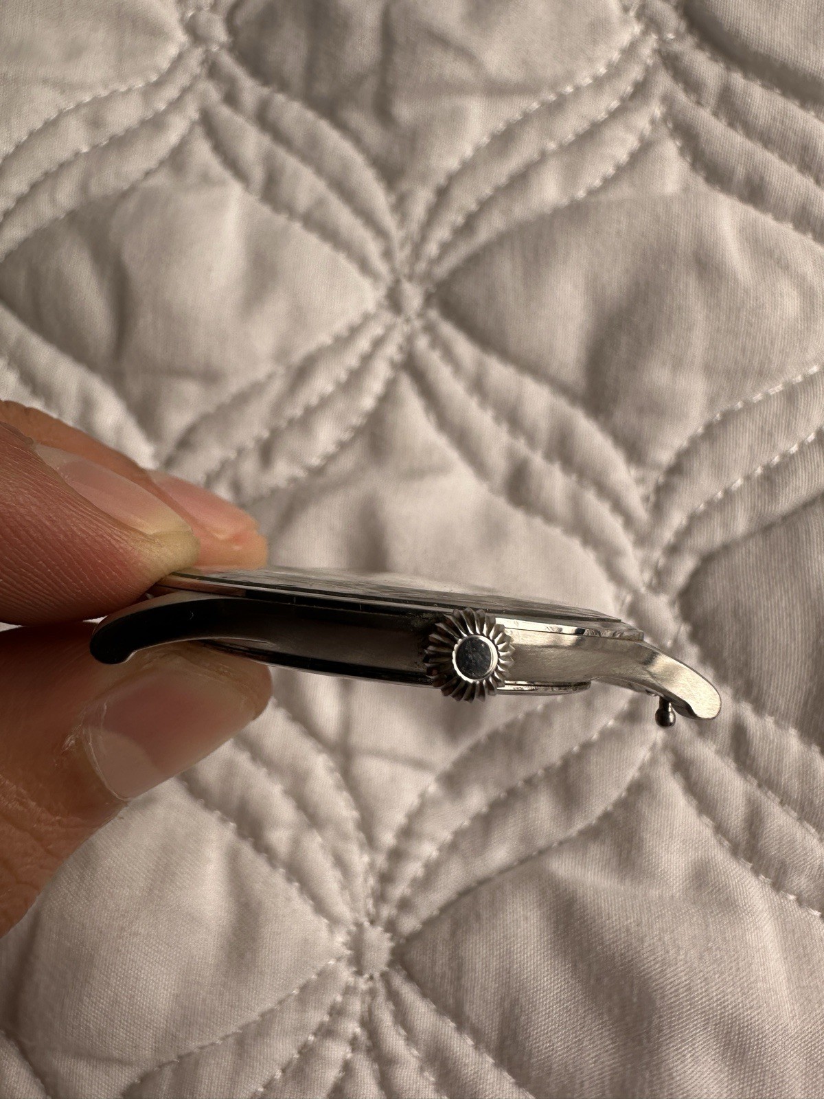 Tommy Bahama TB1052 New Battery