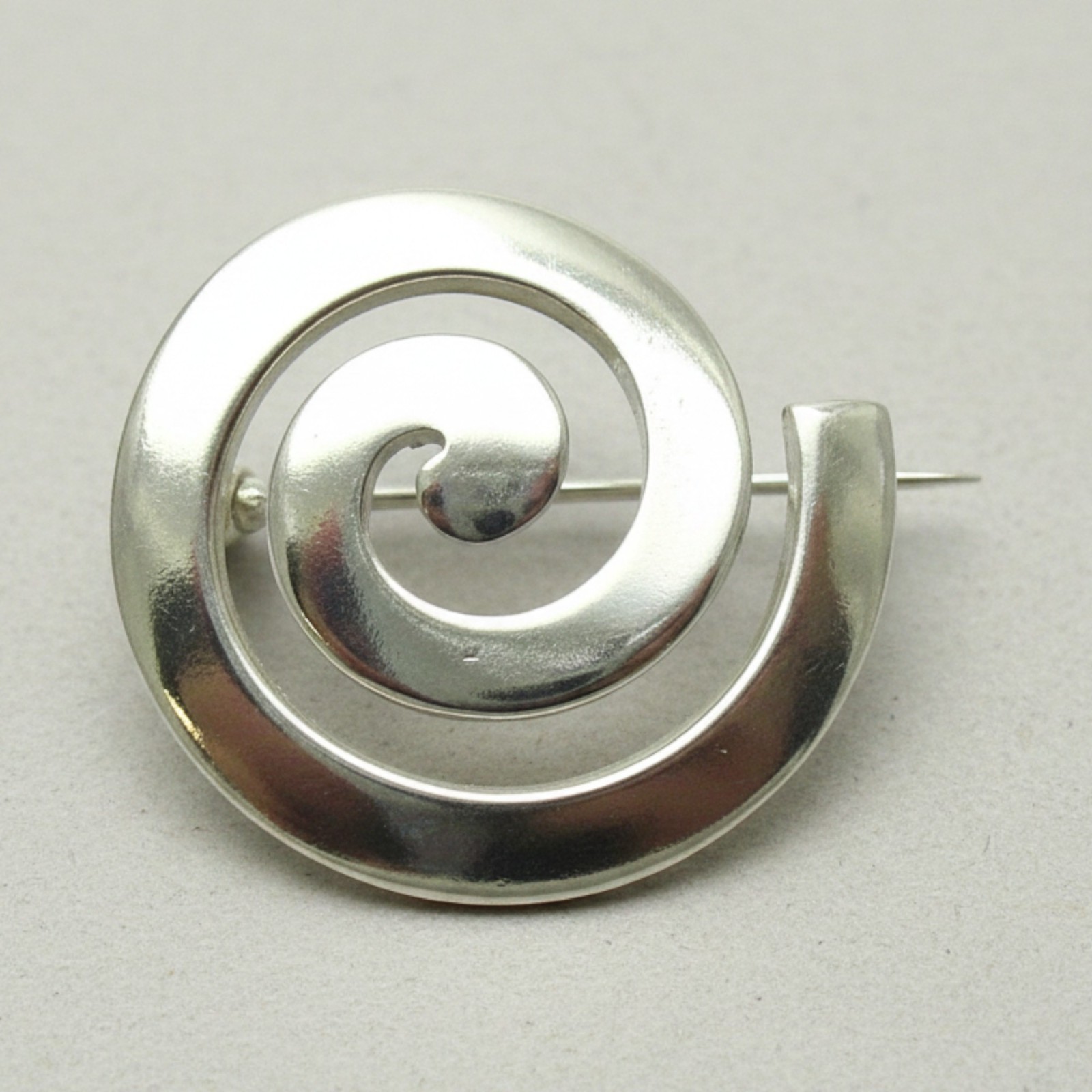 Stylish Sterling Silver Brooch Spiral Genuine Solid Hallmarked 925 Nickel Free