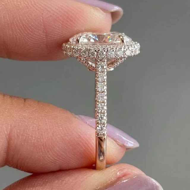 2.80Ctw Moissanite Oval Cut Women’s Halo Engagement Ring 14k White Gold Plated