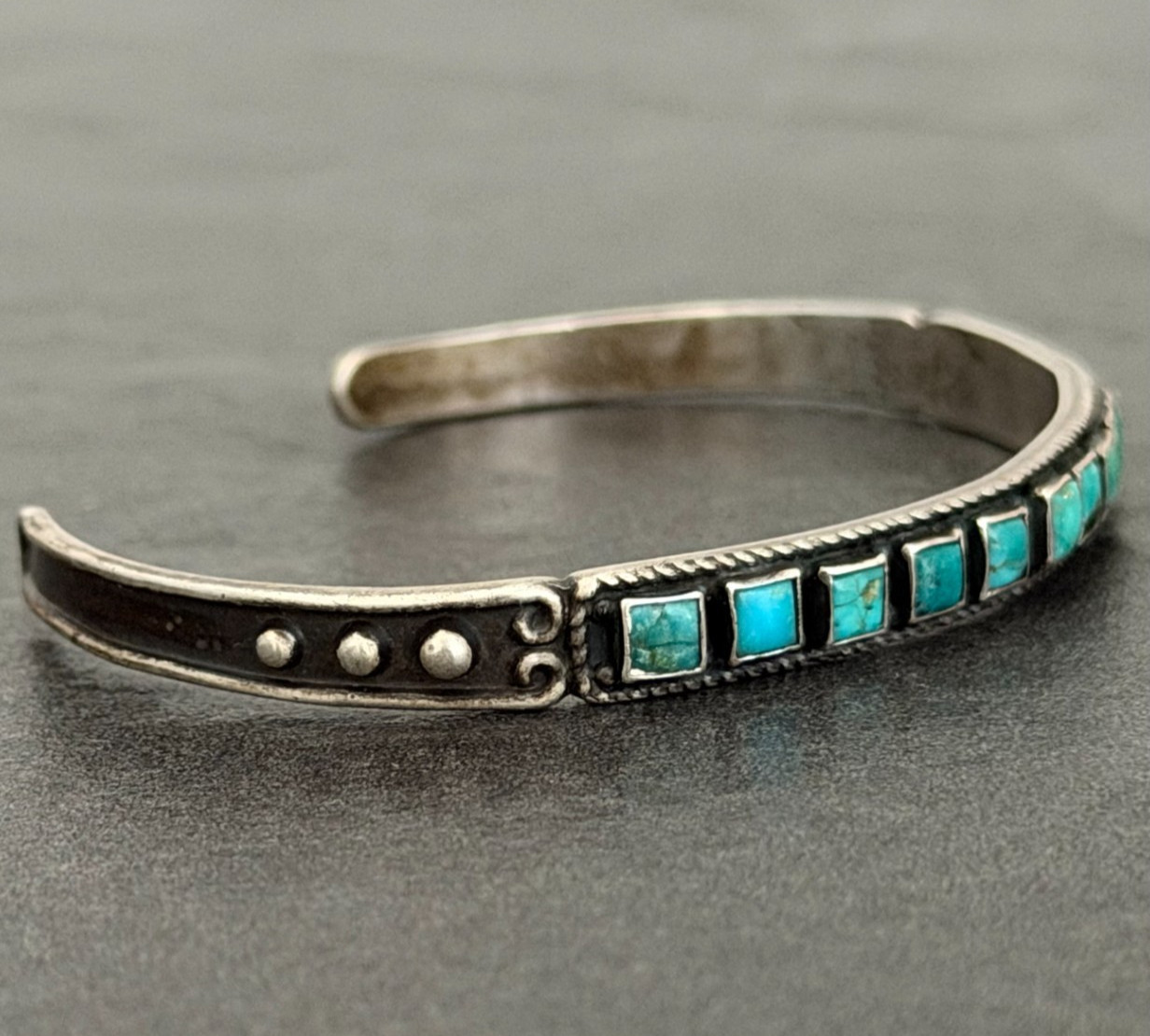 Vintage FRED HARVEY Era ZUNI Square Green Turquoise Silver bracelet 7in