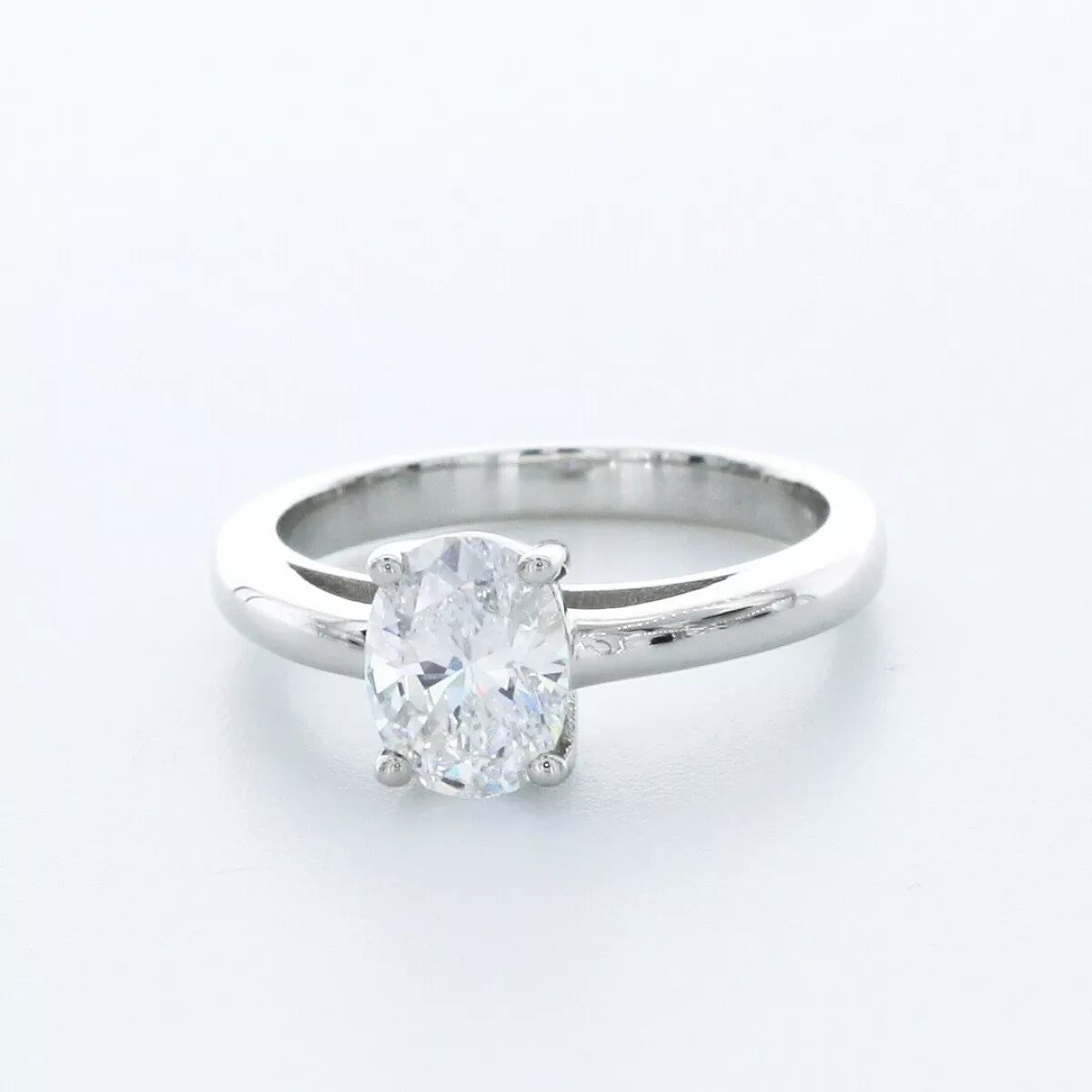 Solitaire Engagement Ring Platinum Classic 1.04 CT Oval Lab-Grown Diamond E VS1