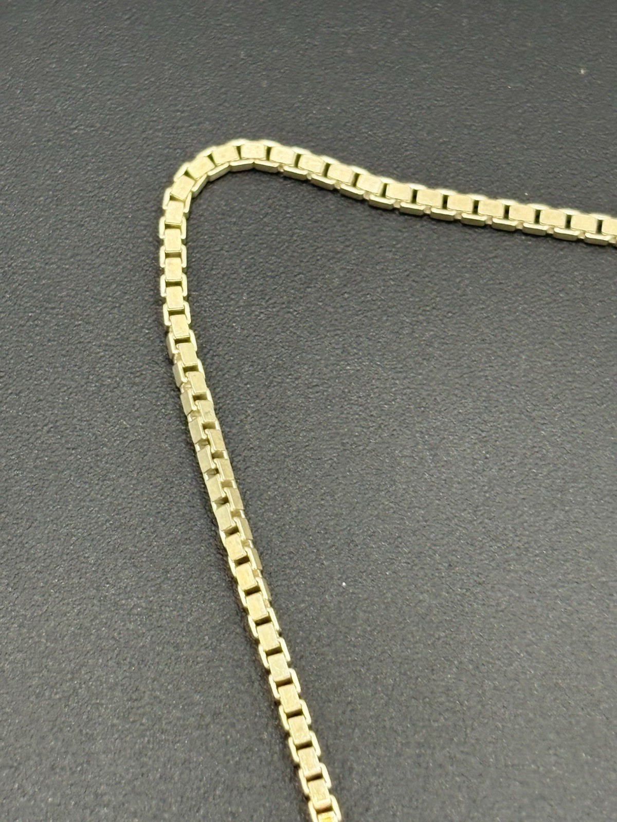 Vintage 20″ Sterling Silver Box Chain Necklace 1.7MM 8.8 Grams E20